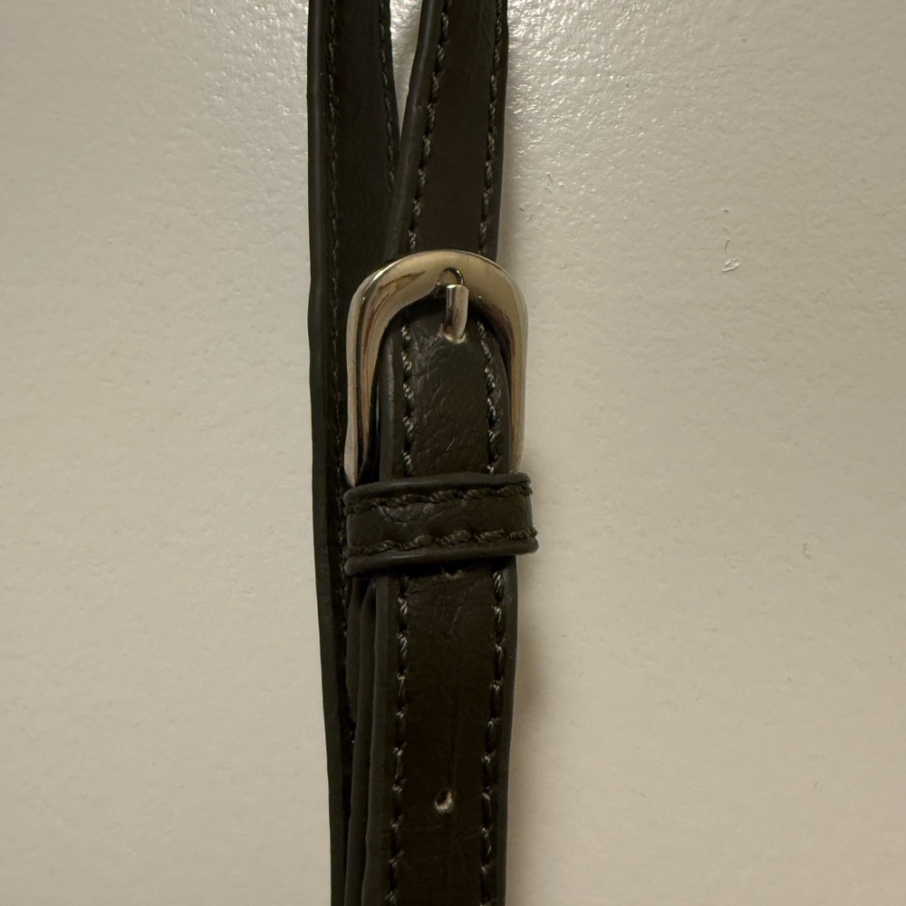 Jimmy Choo Olive Green Wallet - Picture 4 of 6